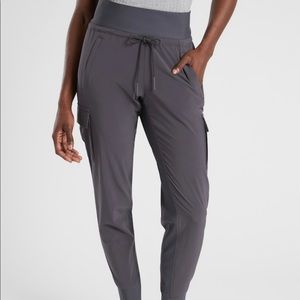 Brand new Athleta Sutton jogger